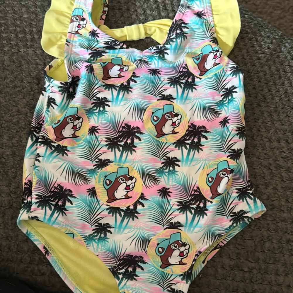 Bucees kids swim suit